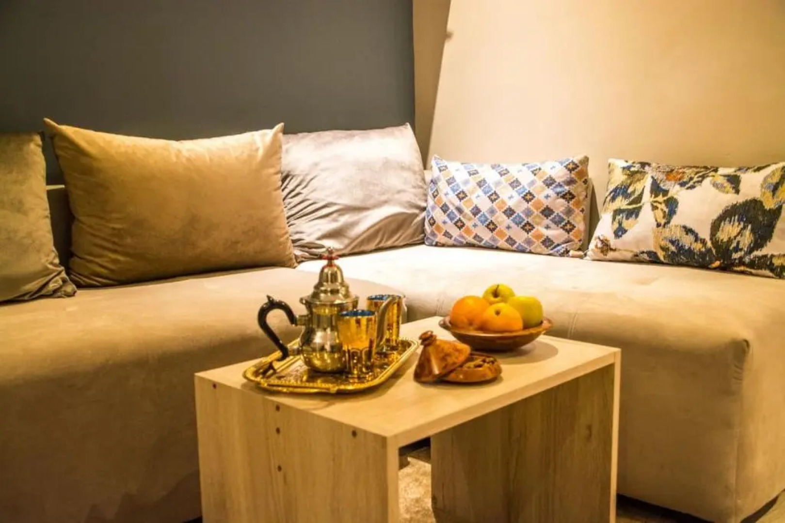 Beau Studio, cozy, Quartier vivant, proche de tous