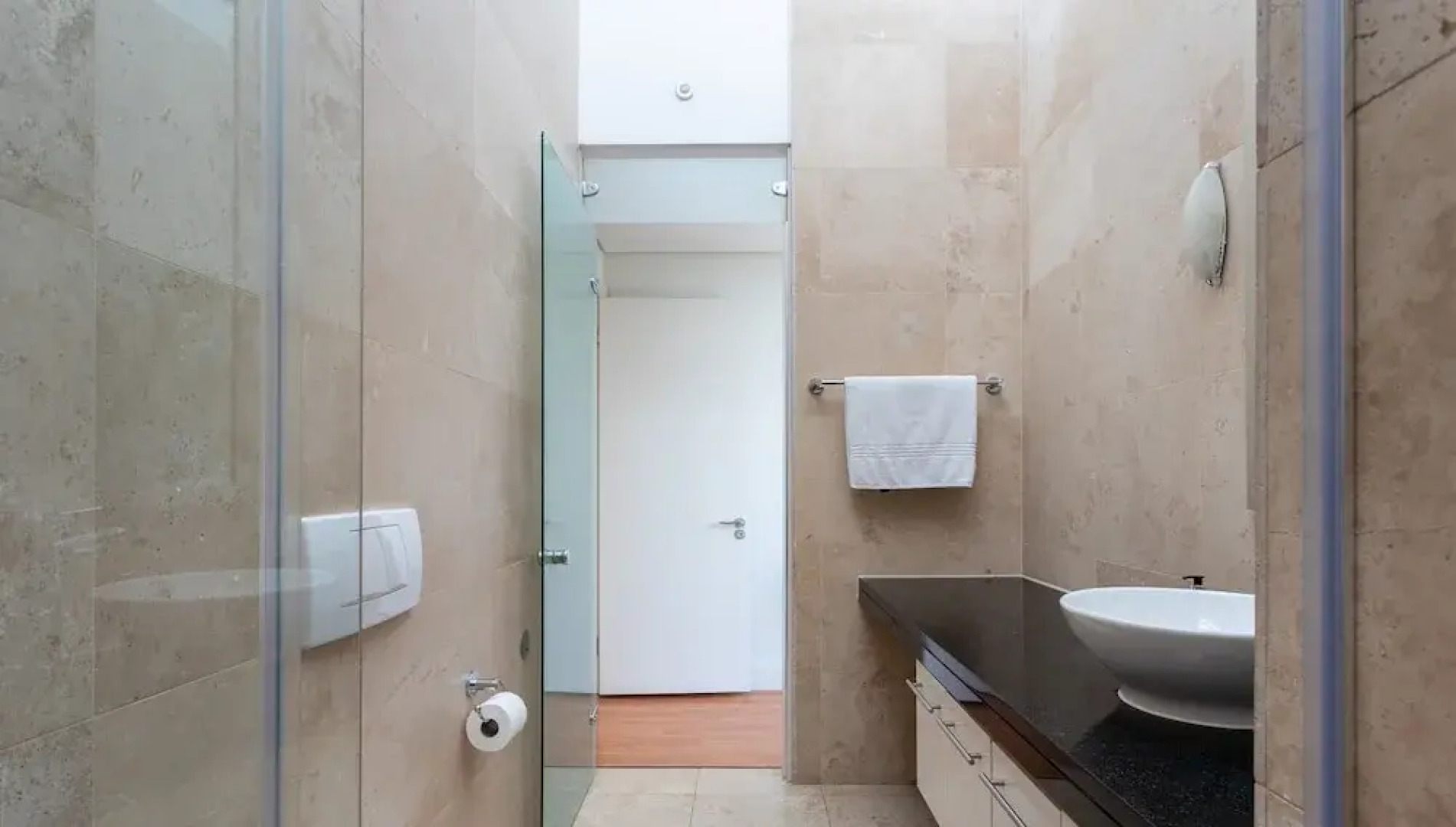 Penthouse 702 Kylemore B