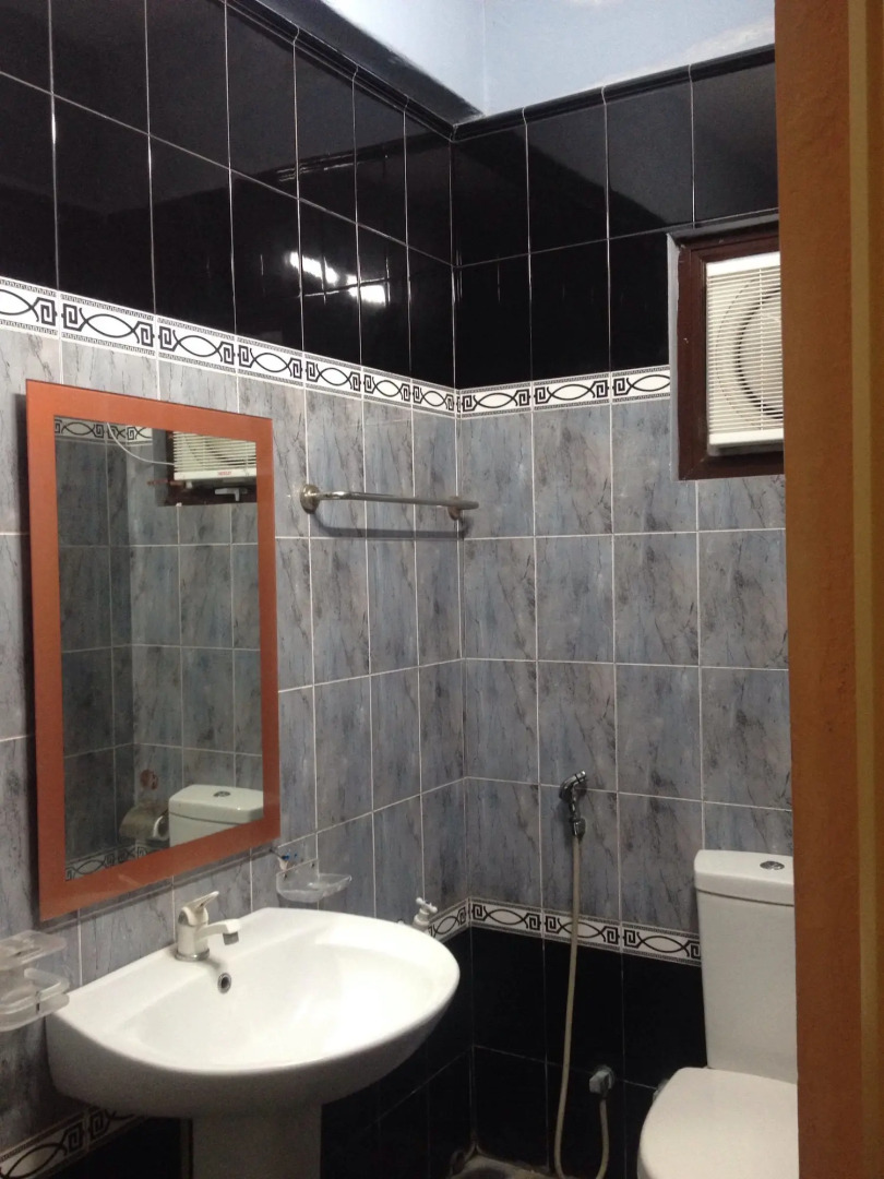 Sunshine Hotel & Hall