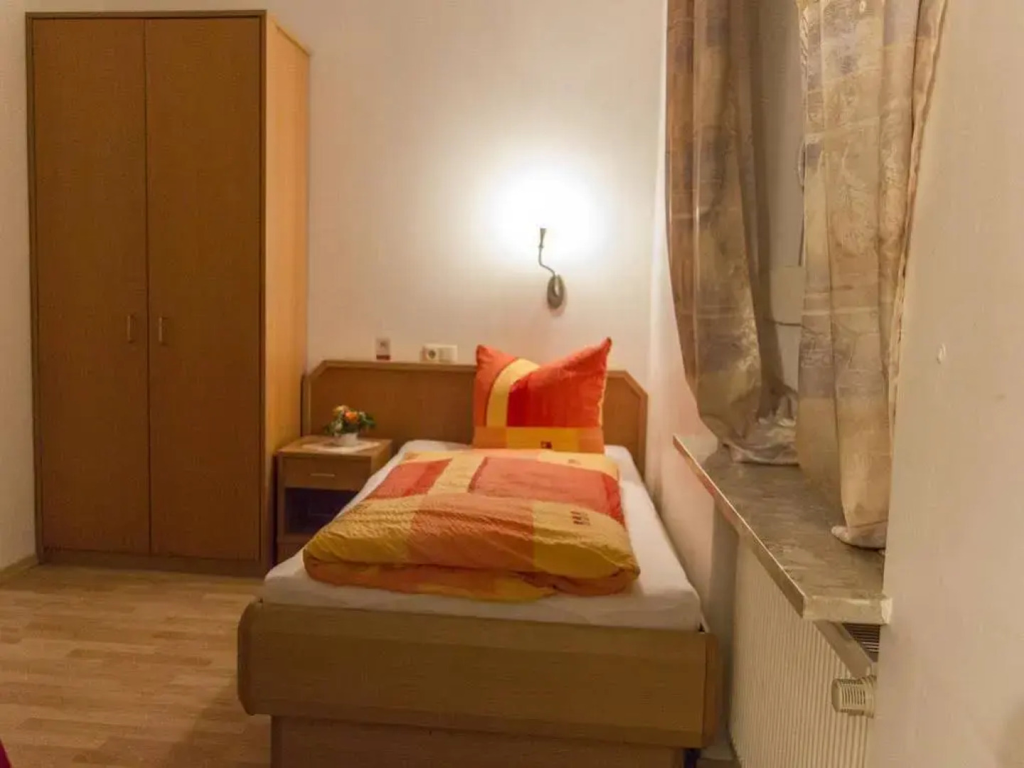 Pension Eichschmid / Röll´n Biergarten