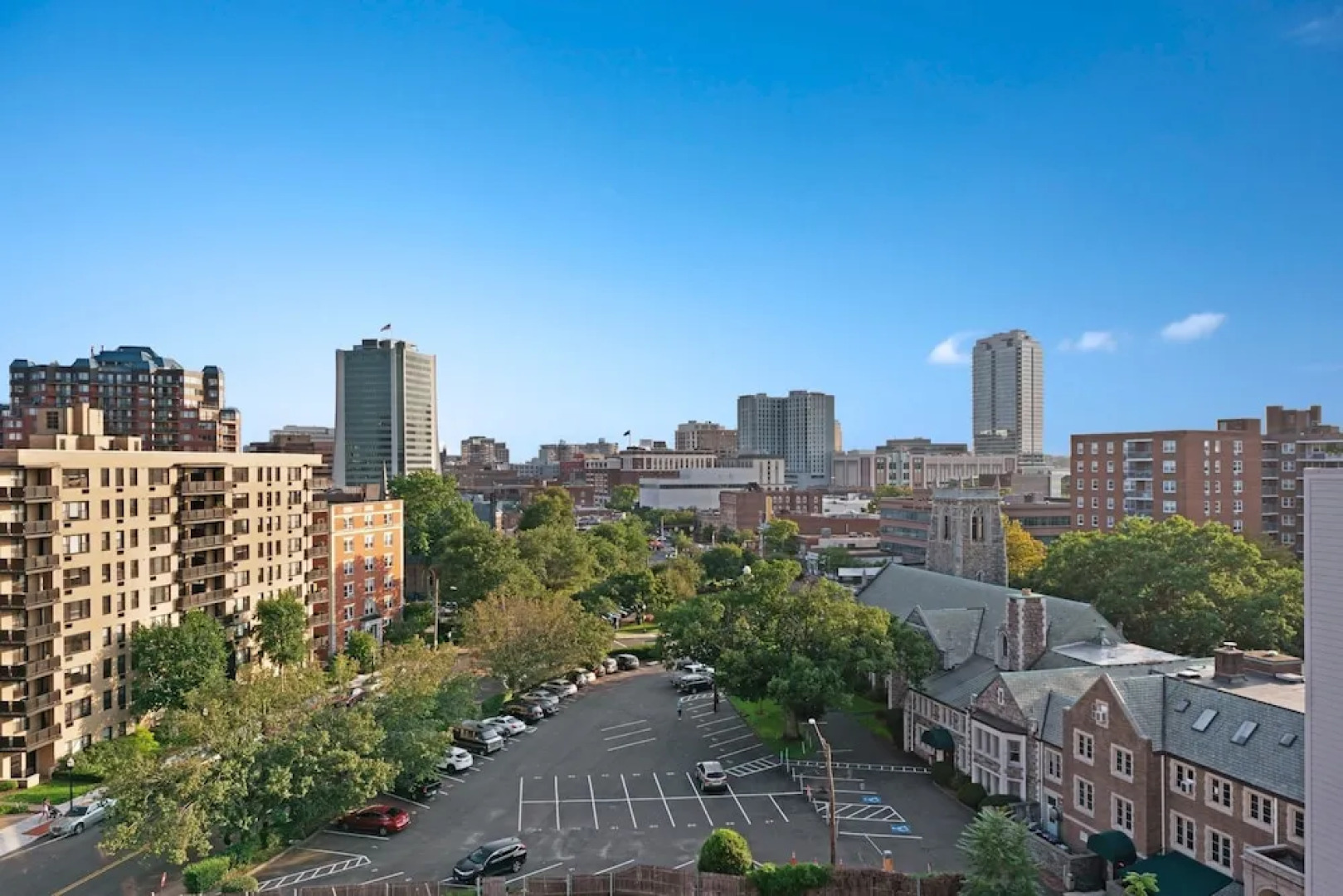 Global Luxury Suites on Prospect Street