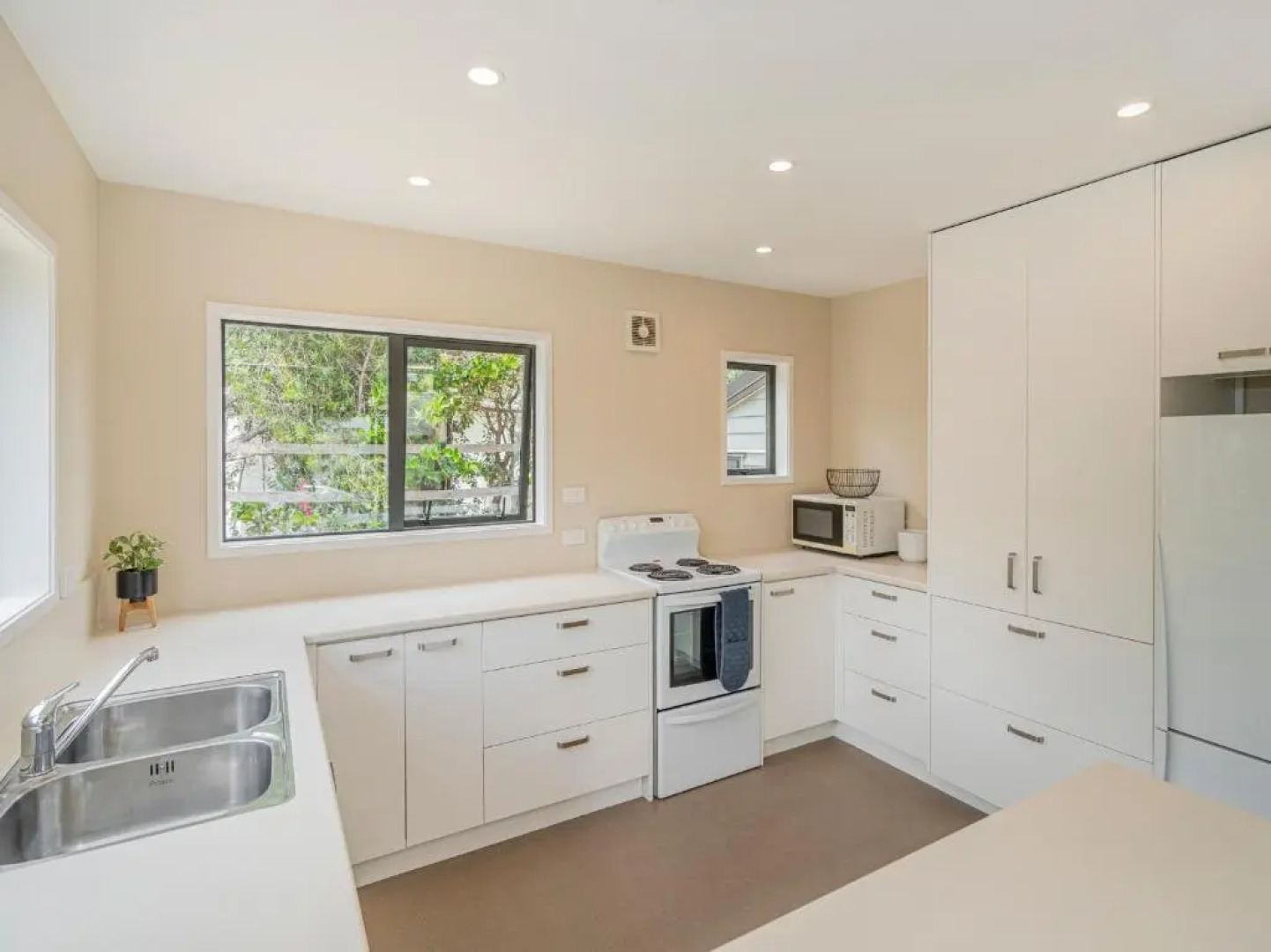 Seas the Day - Matarangi Holiday Home