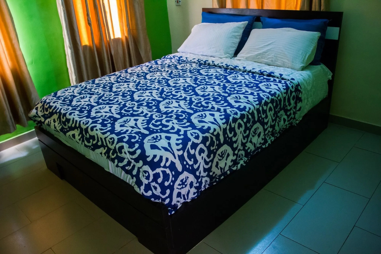 Summer Vista Ensuite Hotel