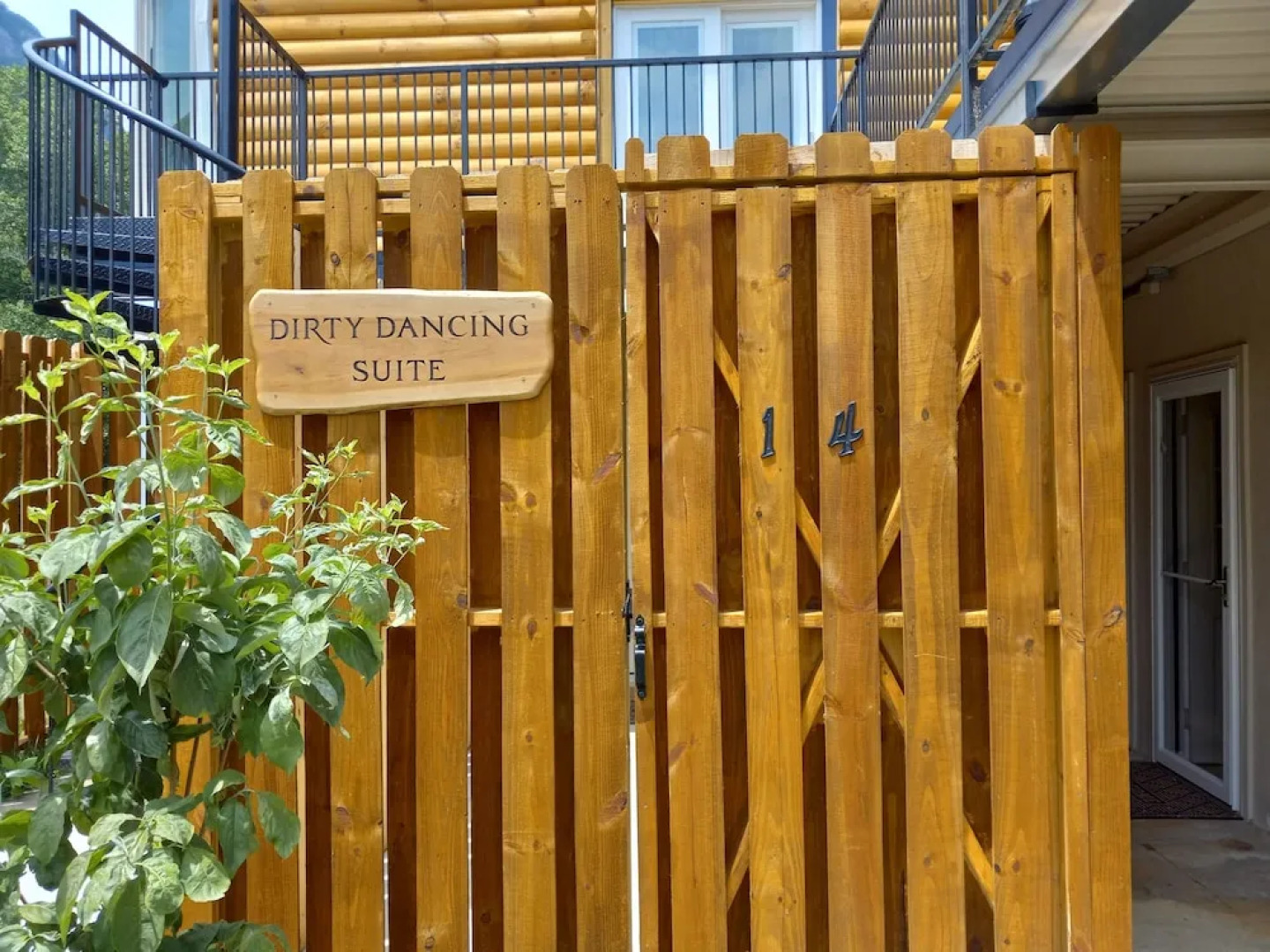 The Carter Lodge On The River