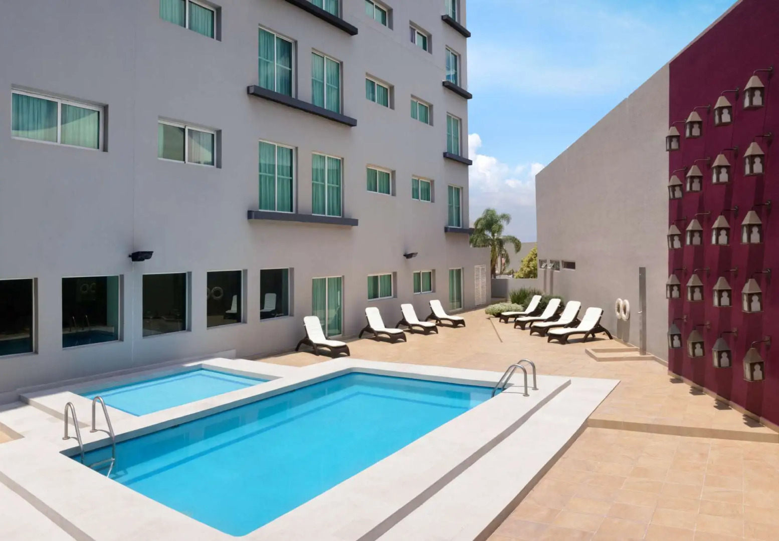 HS HOTSSON Smart León Centro Max