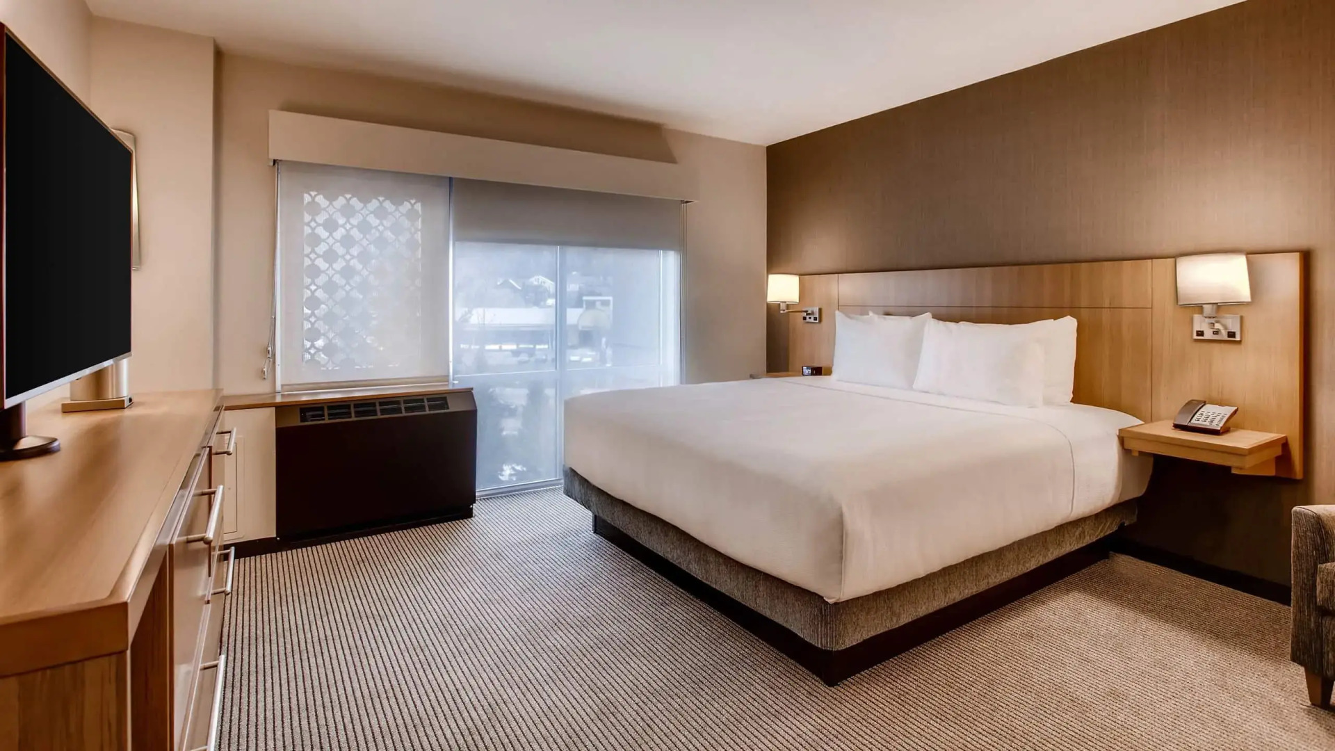 Hyatt Place Keystone / Dillon