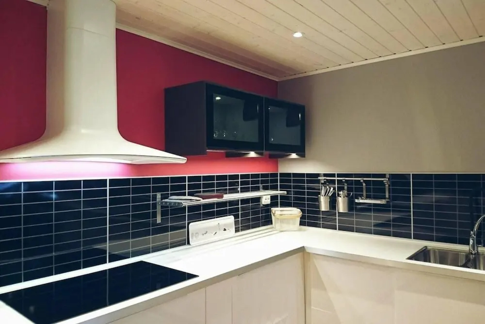 Large 8-9-bed Central Ski Innout House in Hemavan