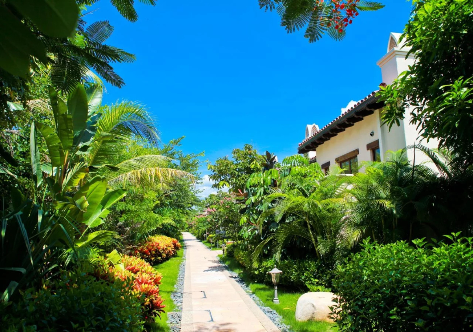 Haitang Bay Fu Wan Minorca Resort