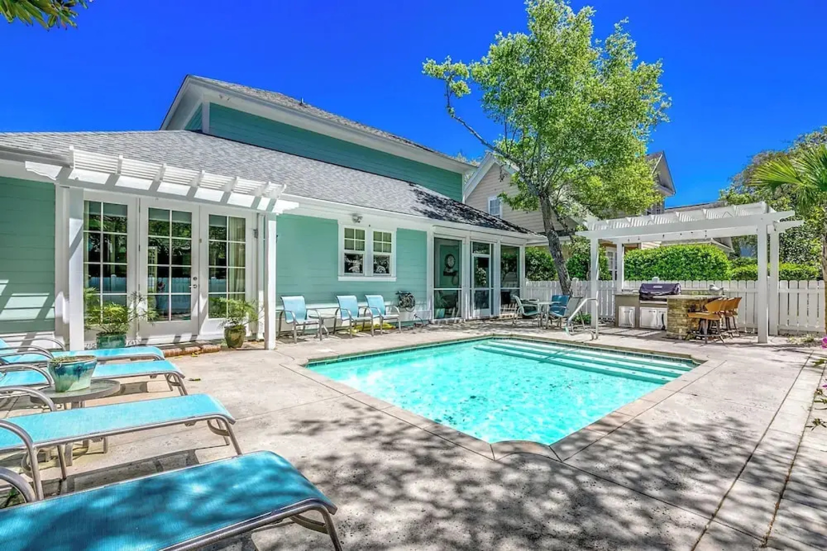 North Beach Resort & Villas