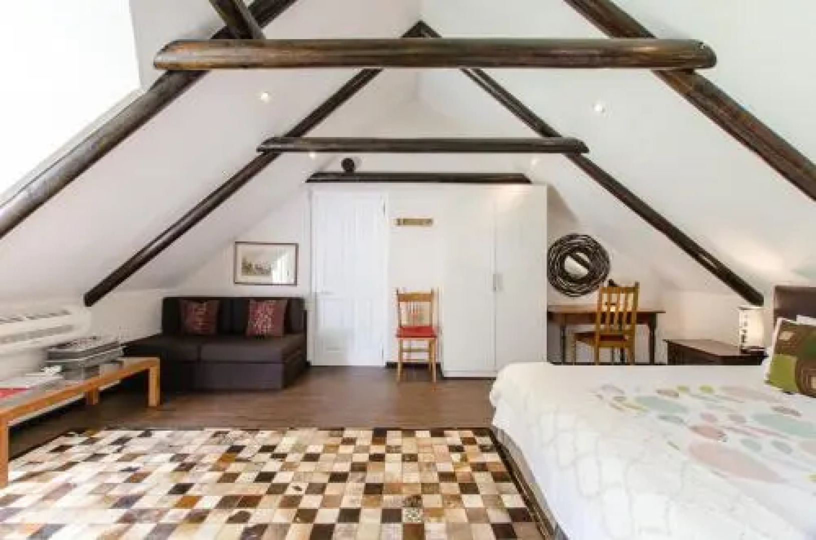 Ella's Country House