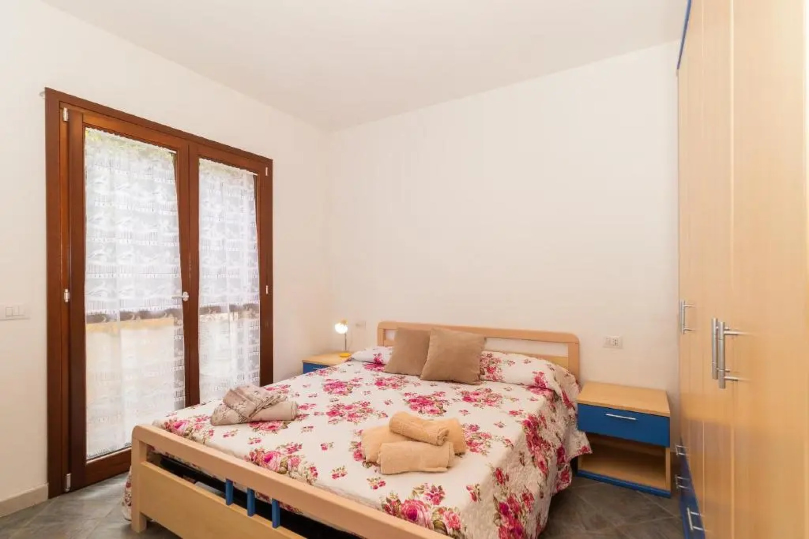 Appartamento con piscina 03