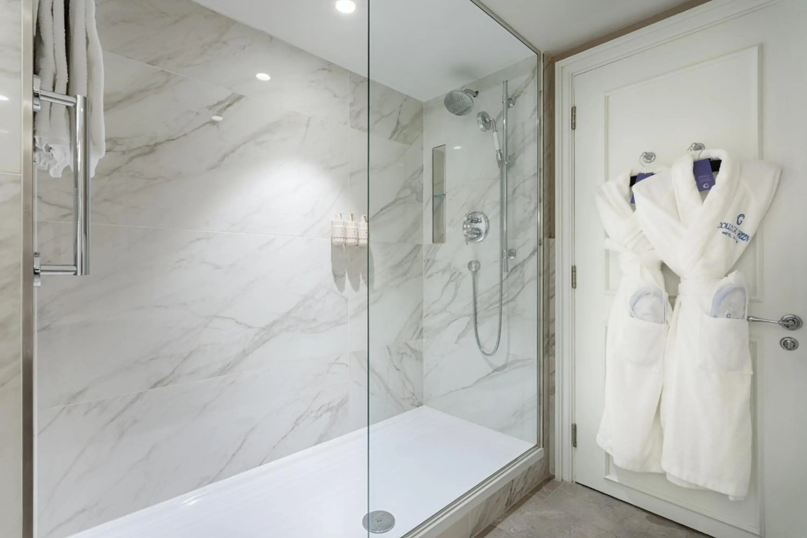 The College Green Hotel Dublin, Autograph Collection