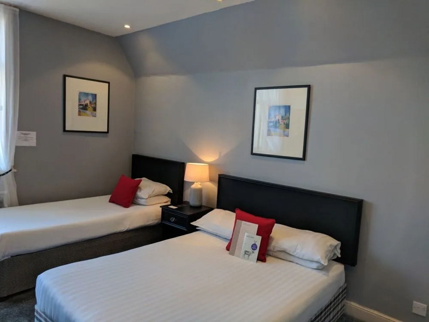 The Royal Kings Arms Hotel