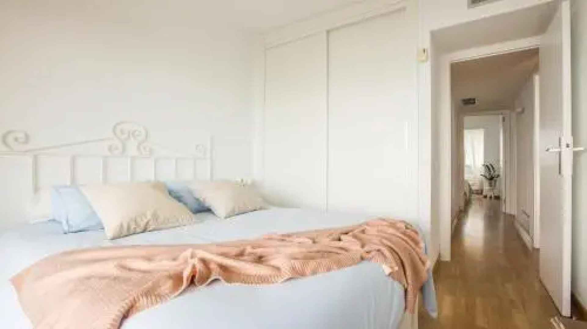 Gava 2 Beachfront Penthouse