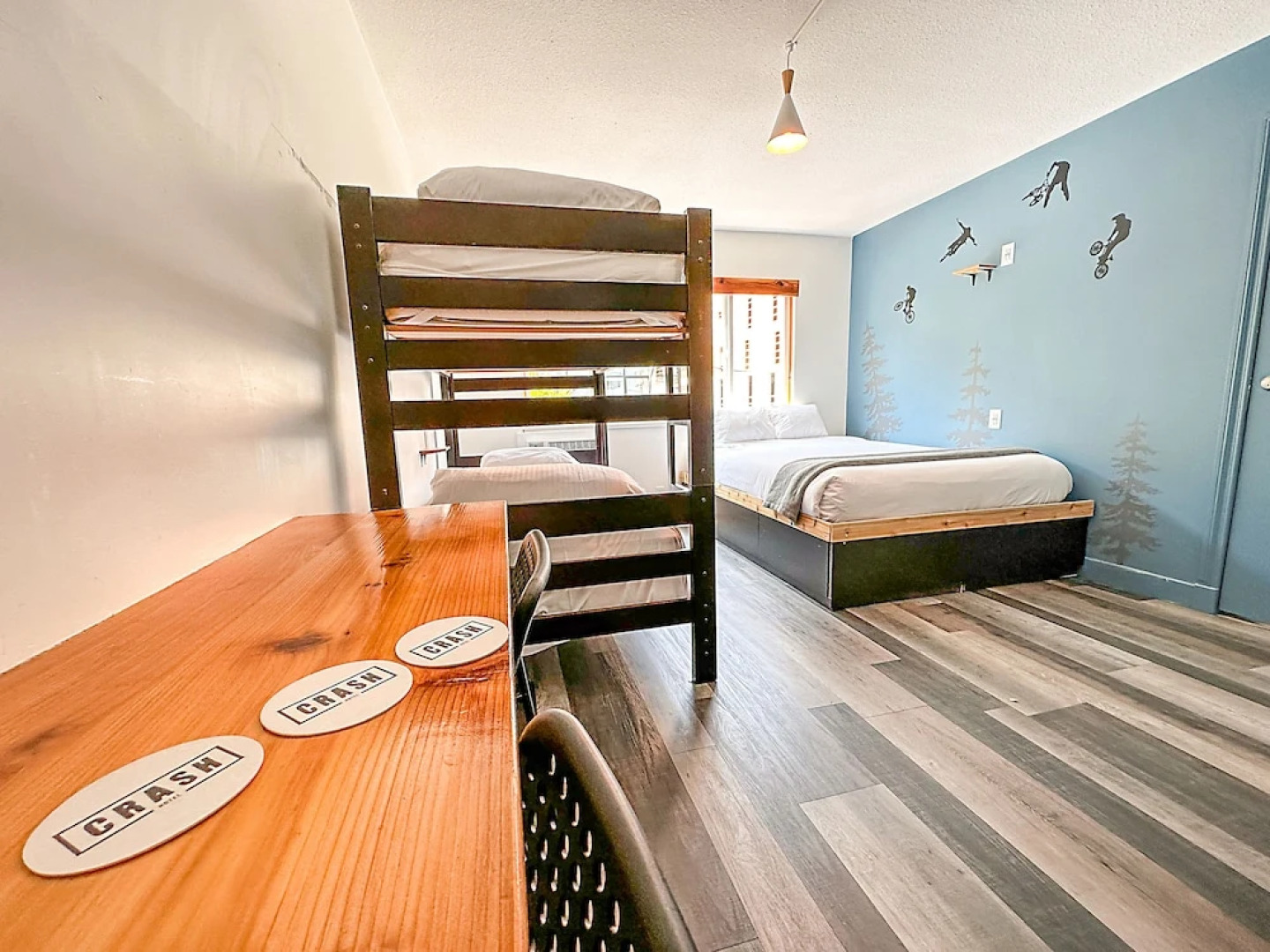 Crash Hotel Squamish