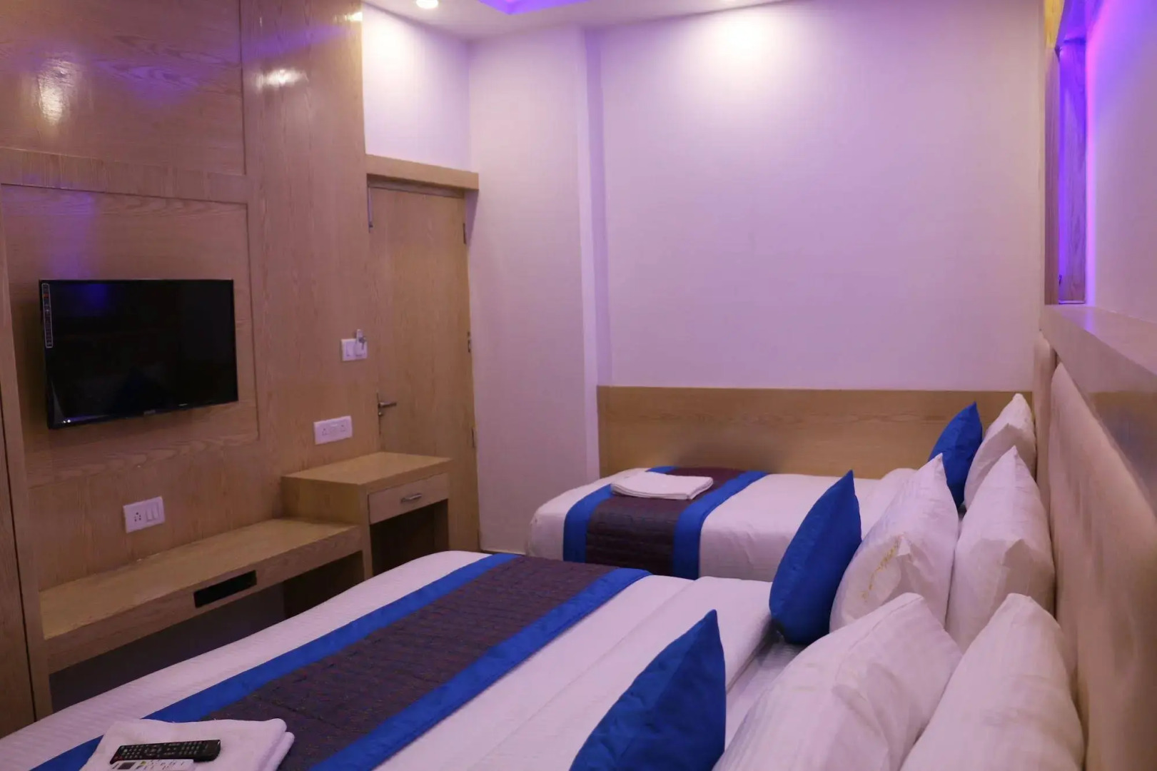 Hotel Prince Palace DX by check in room