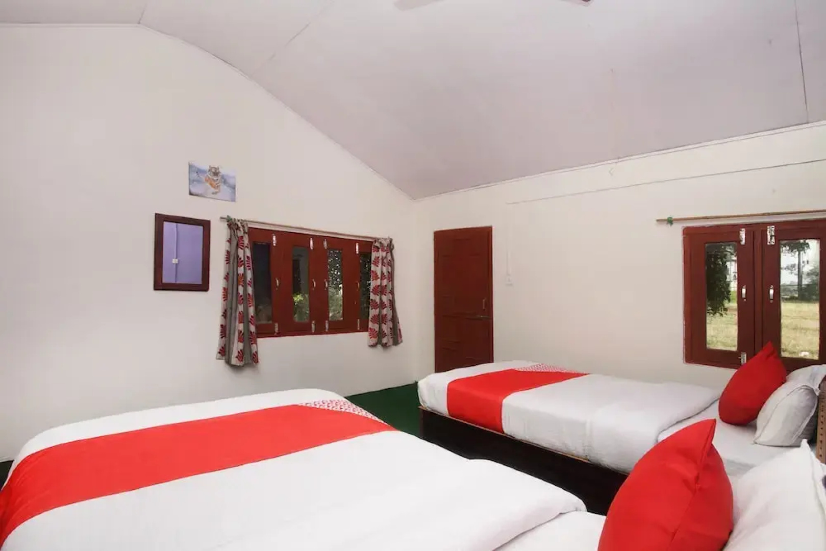 OYO 620 Jungle Heaven Hotel And Cottage