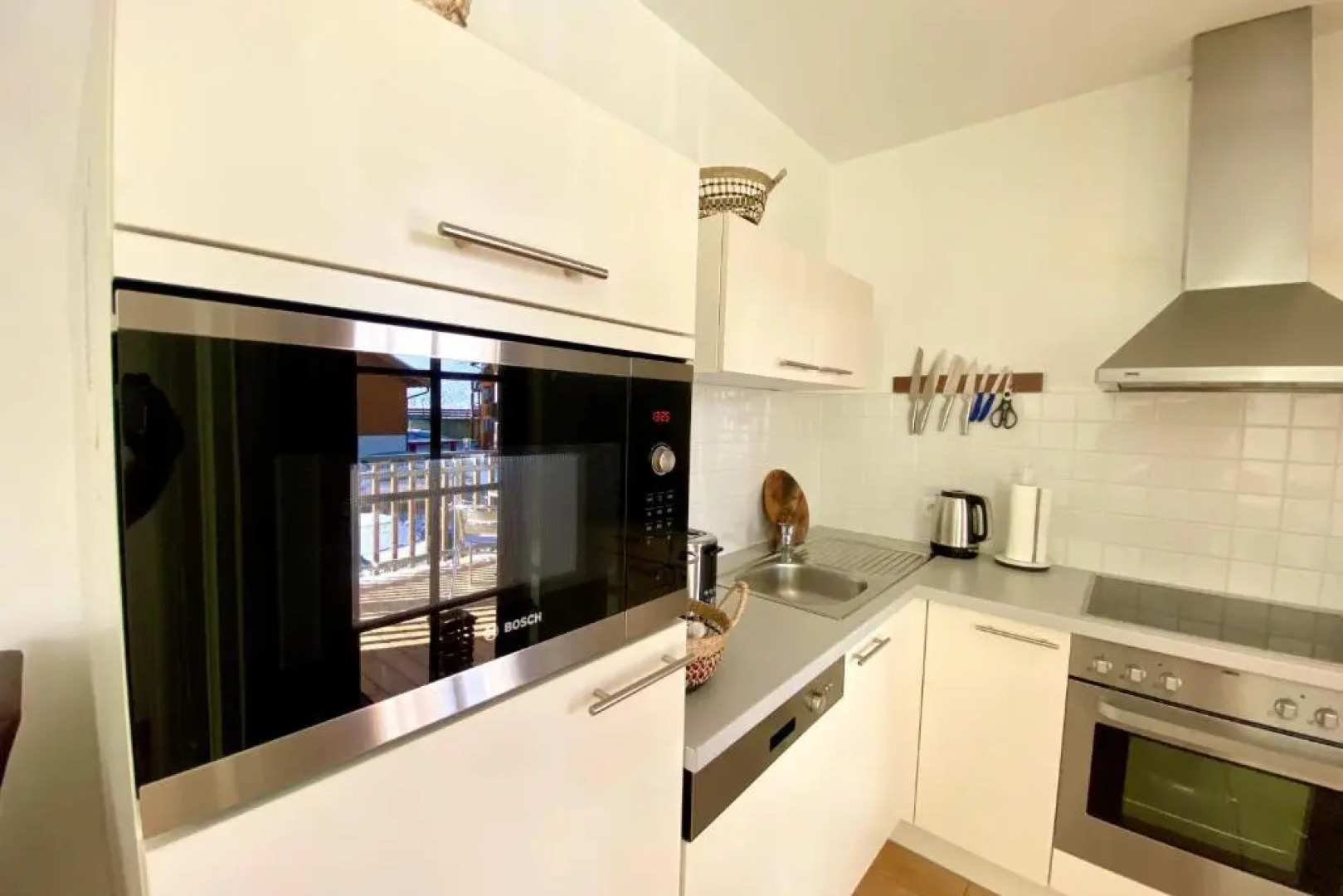 Manuela 11 by SMR Luxury Apartments