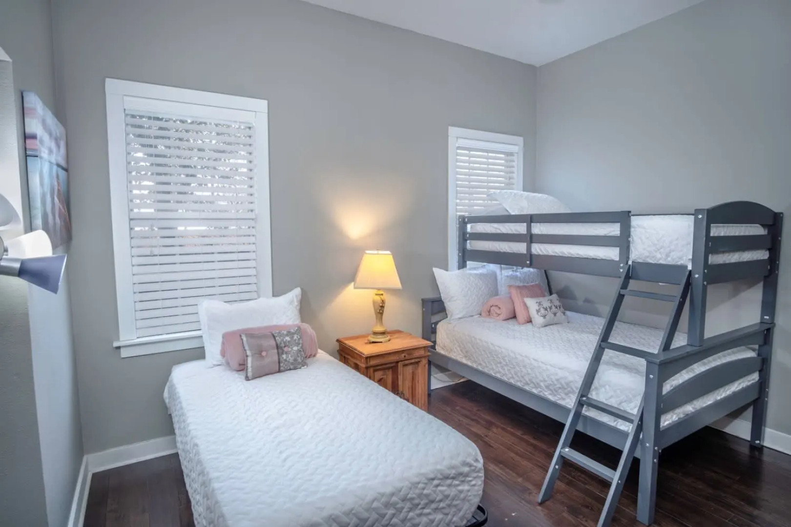 Southtown Classic 3BR/2BA mins from Downtown