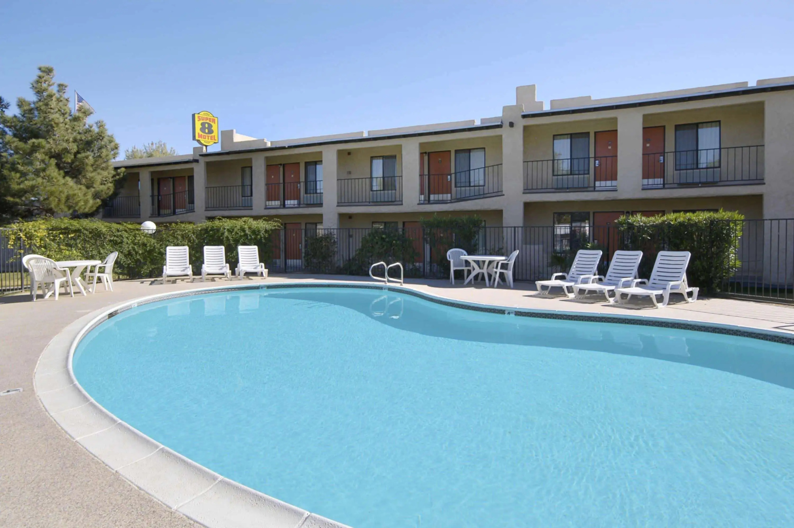 Townhouse Barstow On Historic Route 66 CA  I 15