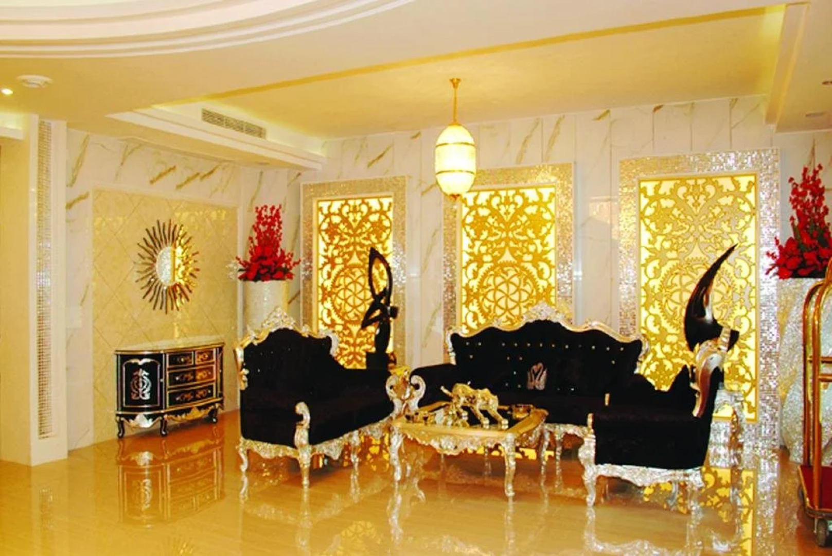 Jiashan Guohui Hotel