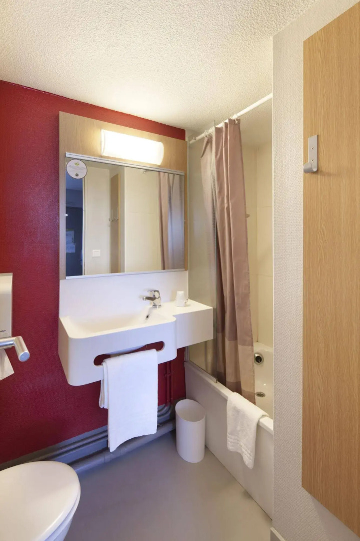 B&B HOTEL Saint-Nazaire Trignac