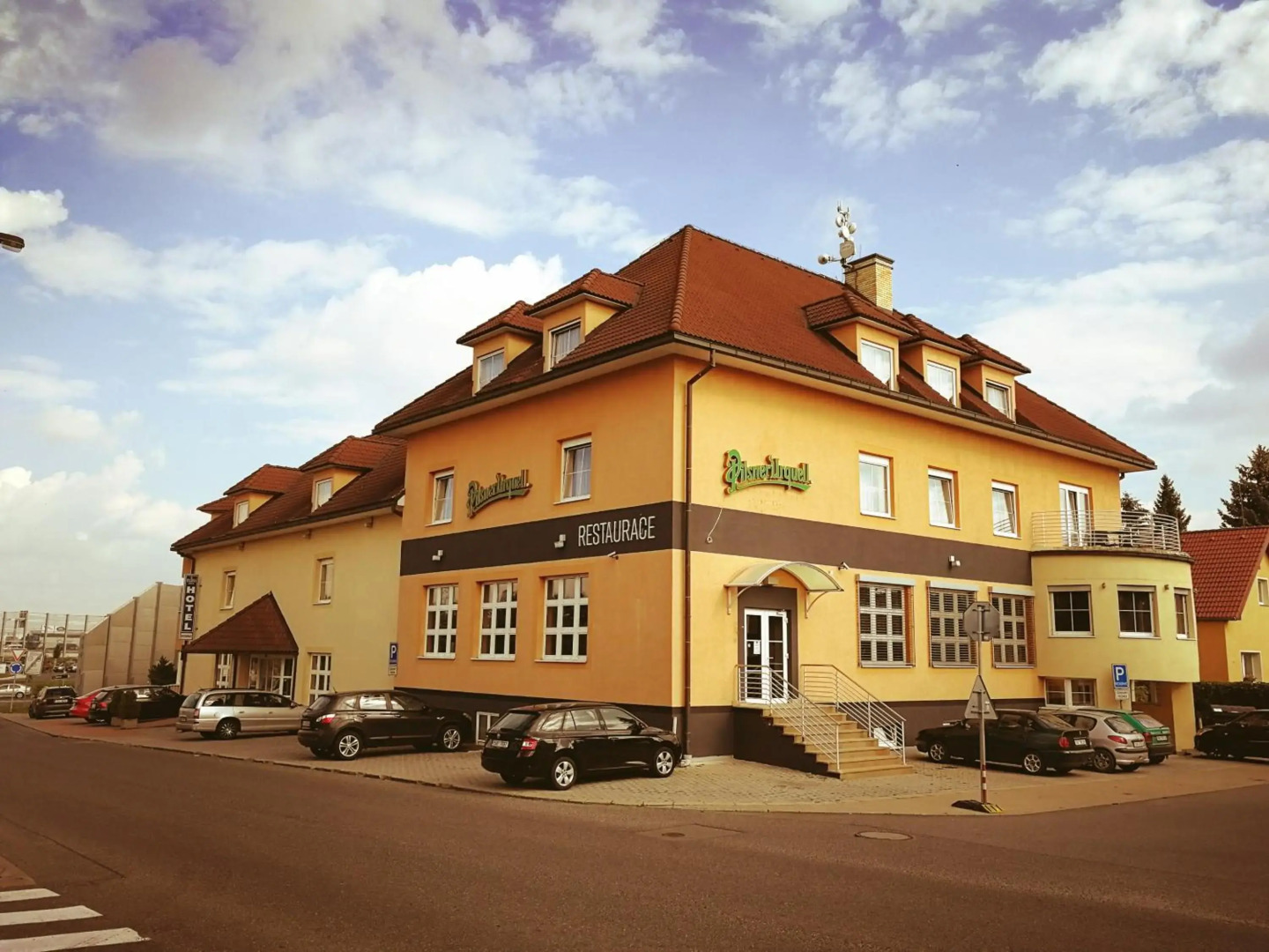 Hotel Tulipan Pruhonice