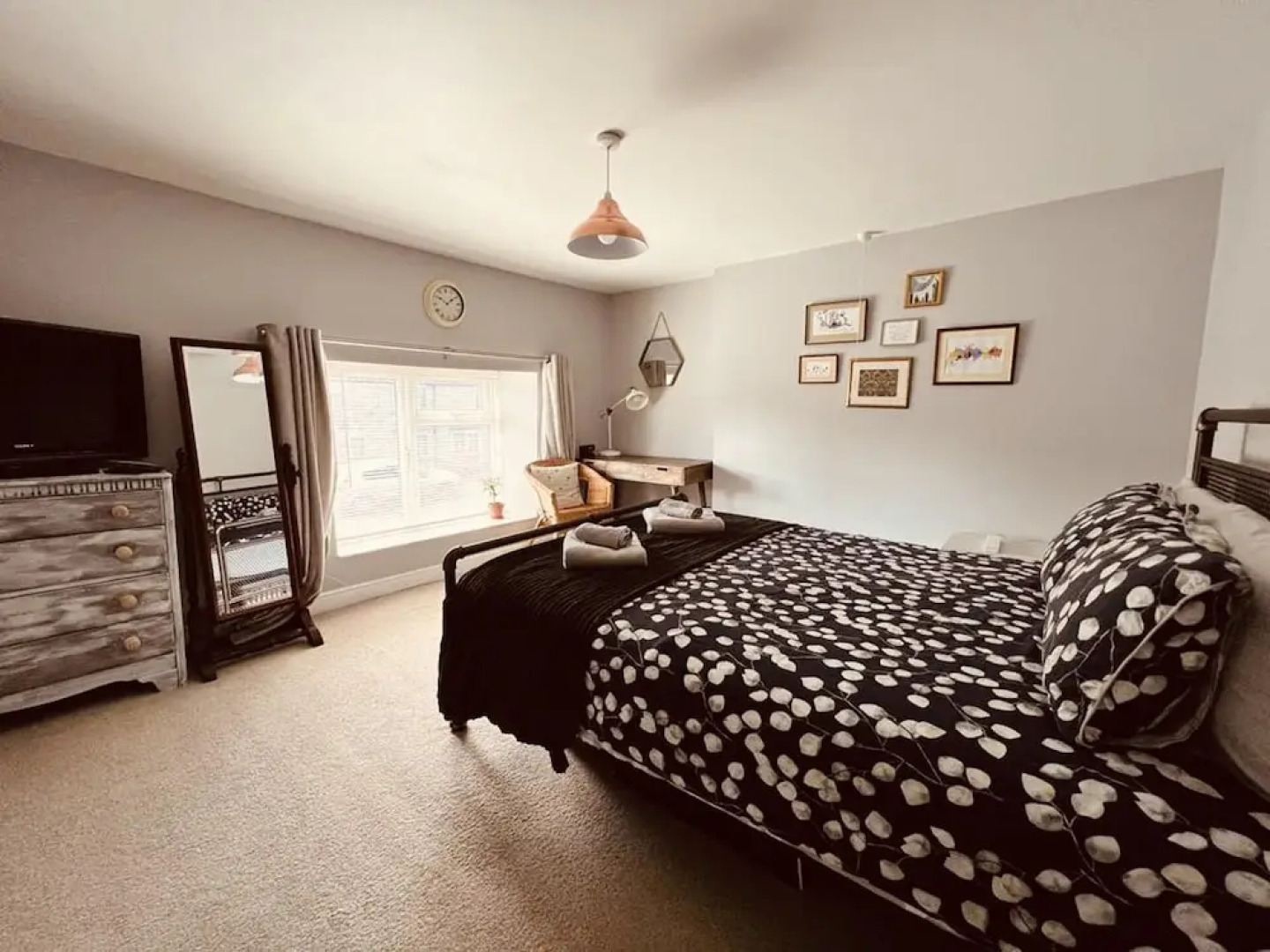 Capella Cottage, 2 Bedroom, Sleeps 4