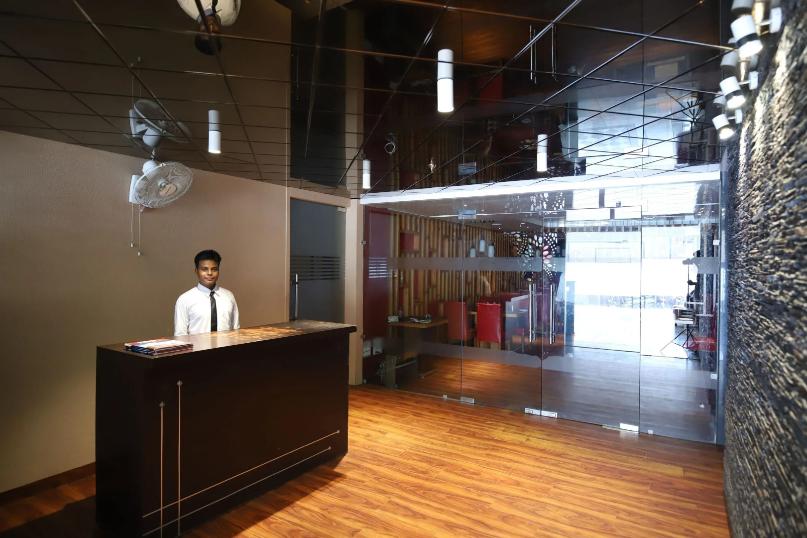 Visit Hotel & Restaurant