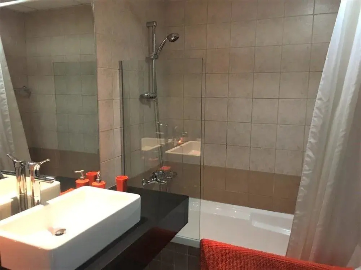 Отель HiGuests - Time place