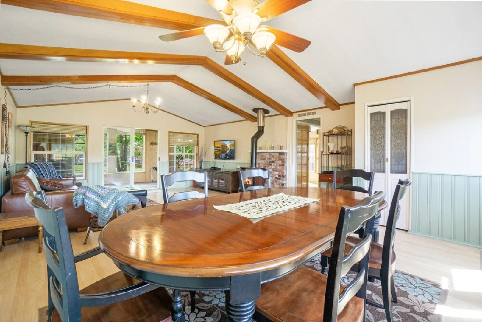 Deer Harbor View Cottages