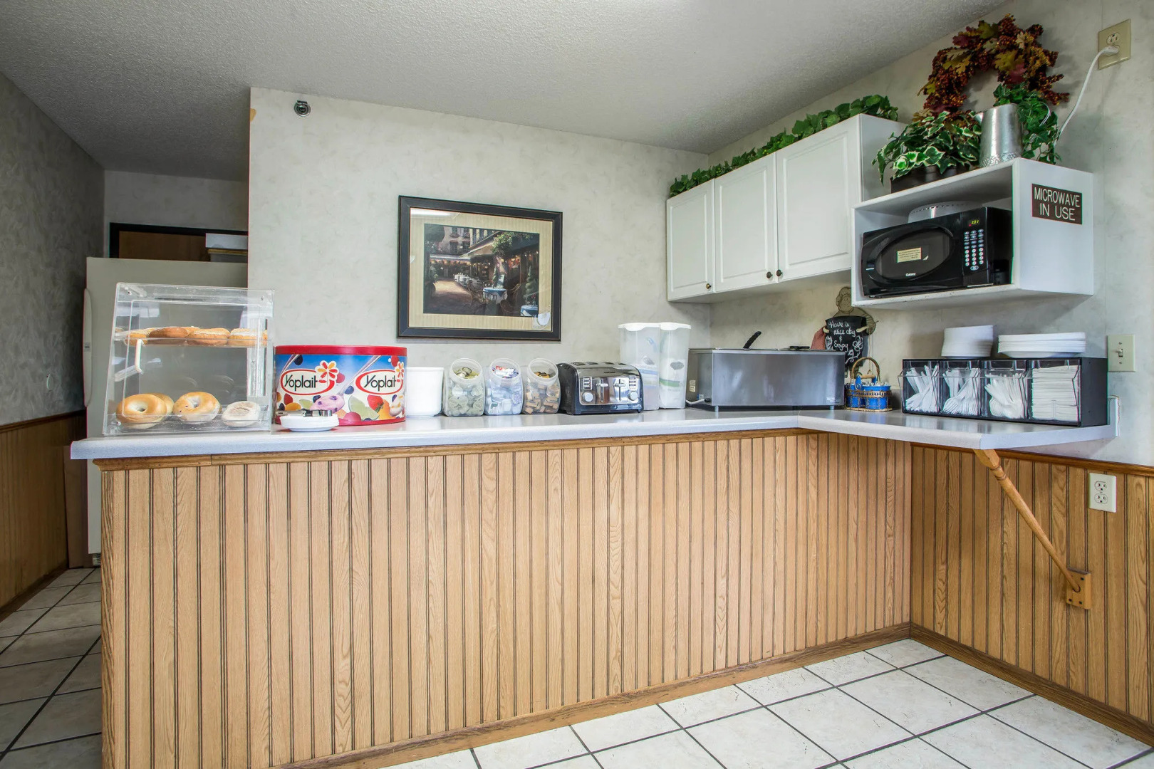 Econo Lodge Inn & Suites Dubuque