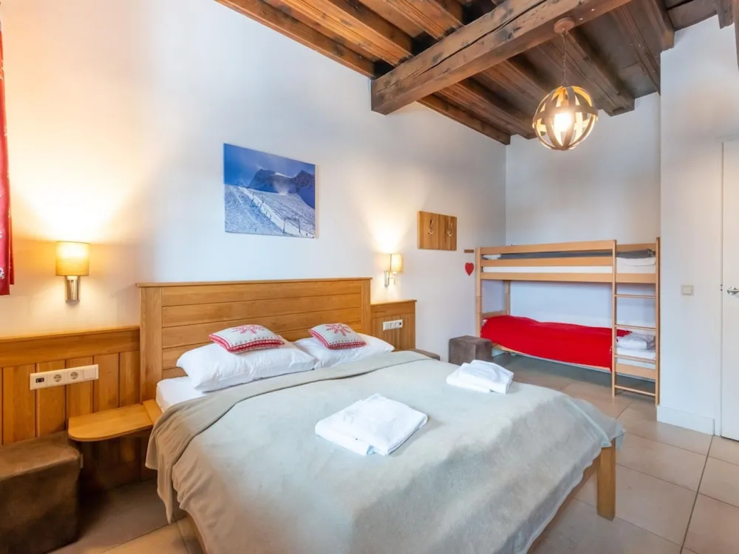 Traditional Holiday Home With Sauna in Niedernsill