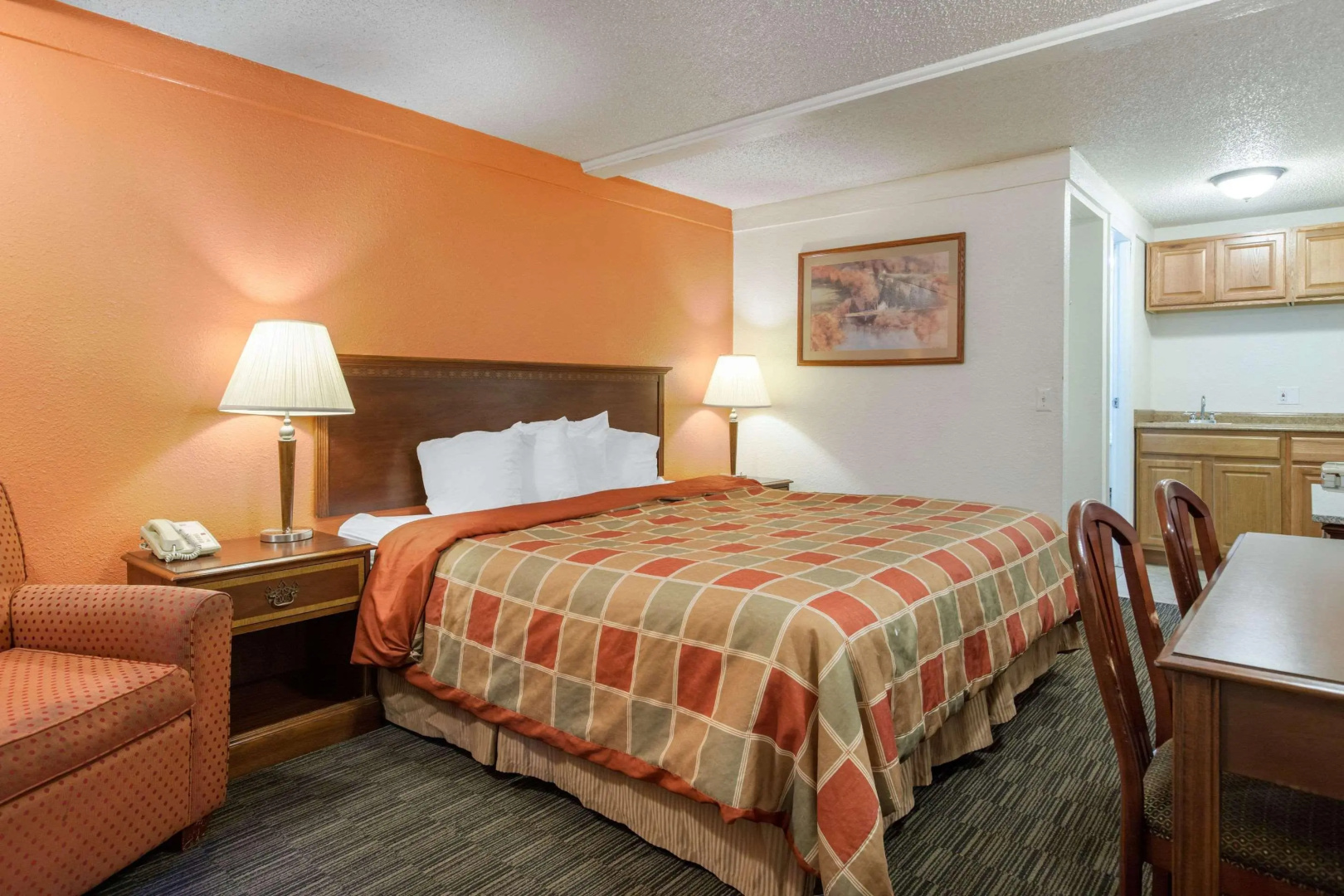 Rodeway Inn Auburn Hills - Detroit