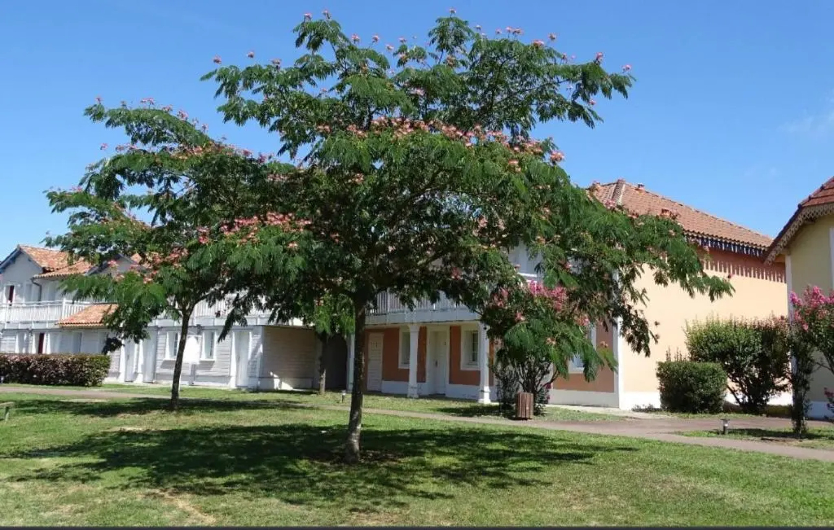 appartement au calme face au lac