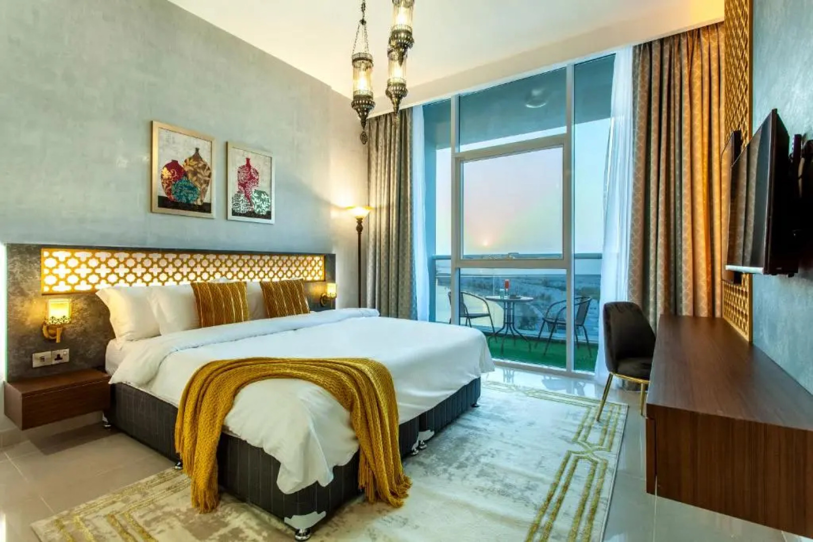 Live feel and get lost in waters