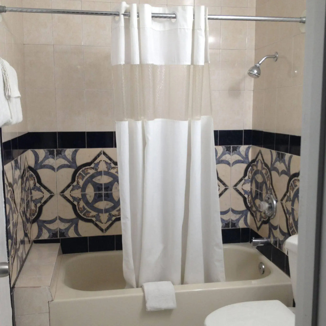 National Inn Garden Grove