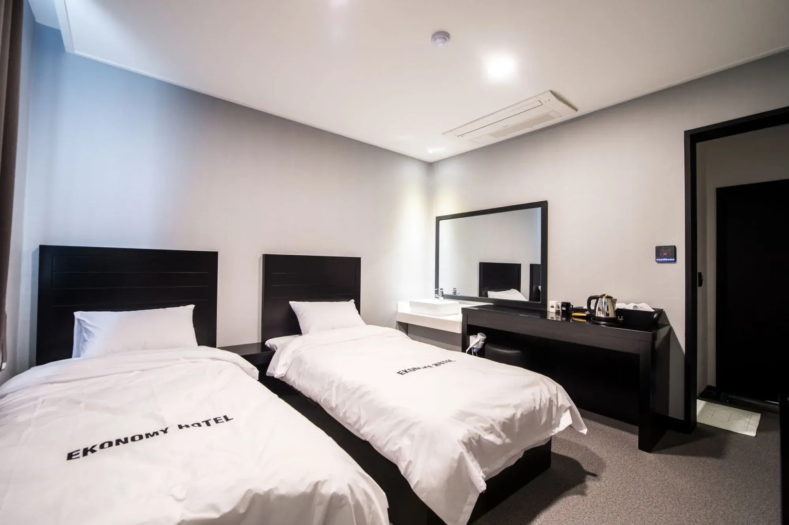 Ekonomy Hotel Sokcho