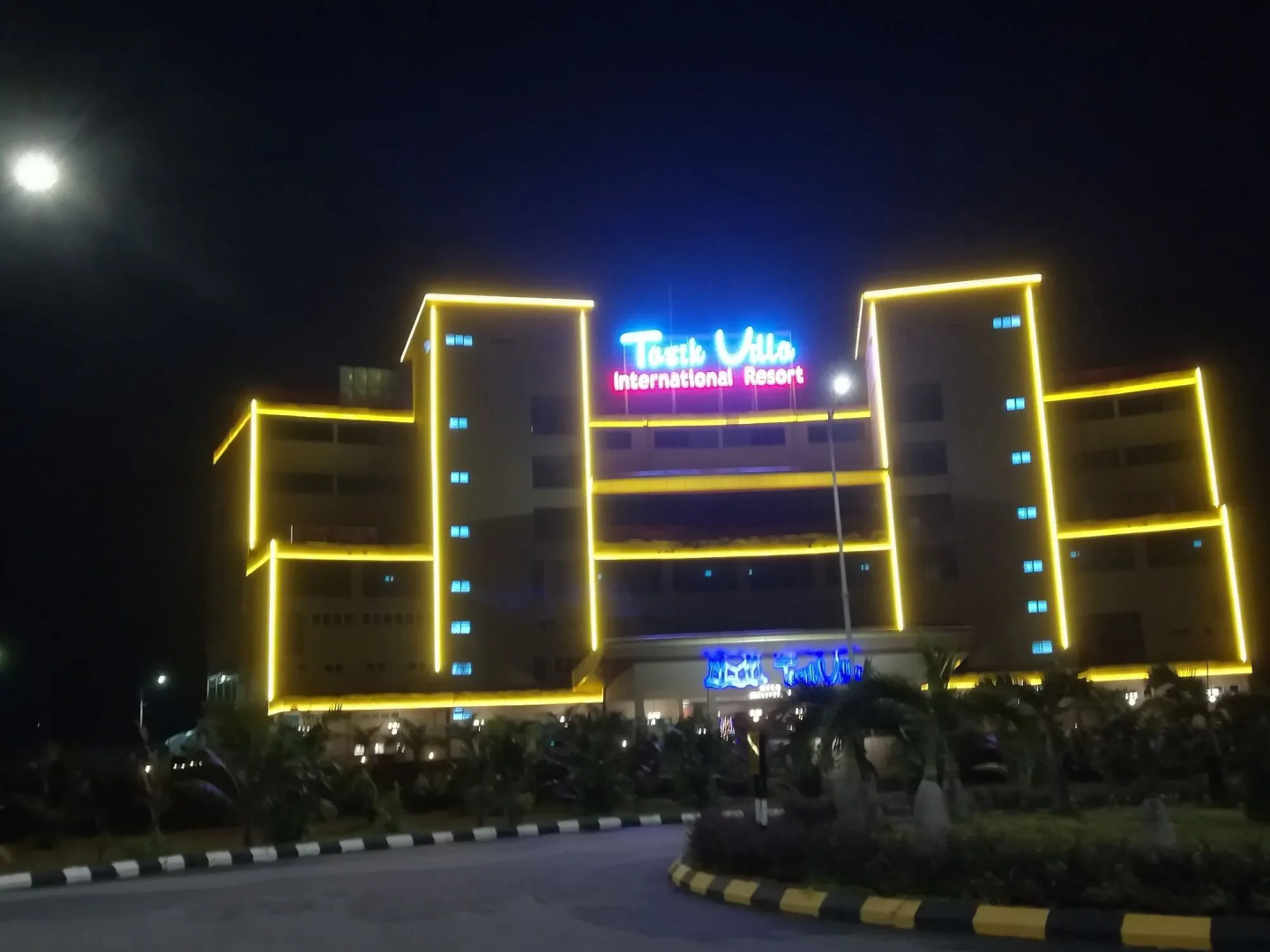 Tasik Villa International Resort