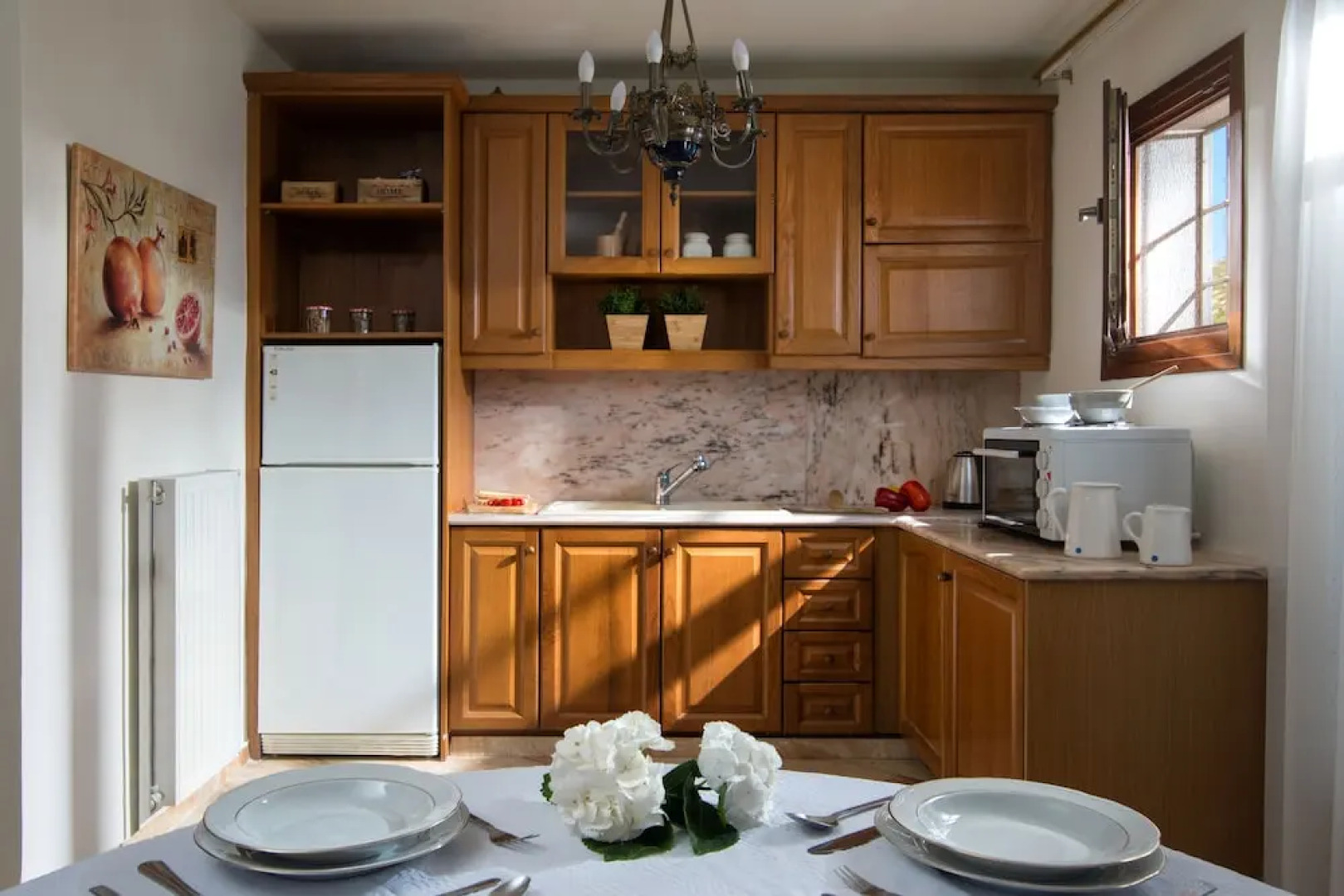 Oniropetra Luxury Suites