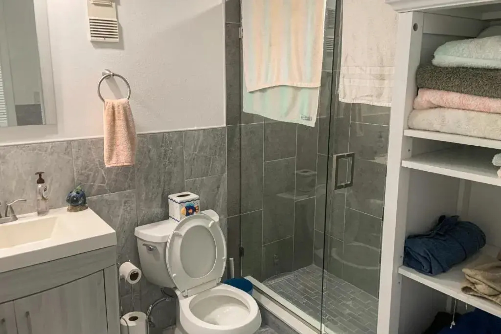 Landmark Towers 708 2 Br condo by RedAwning