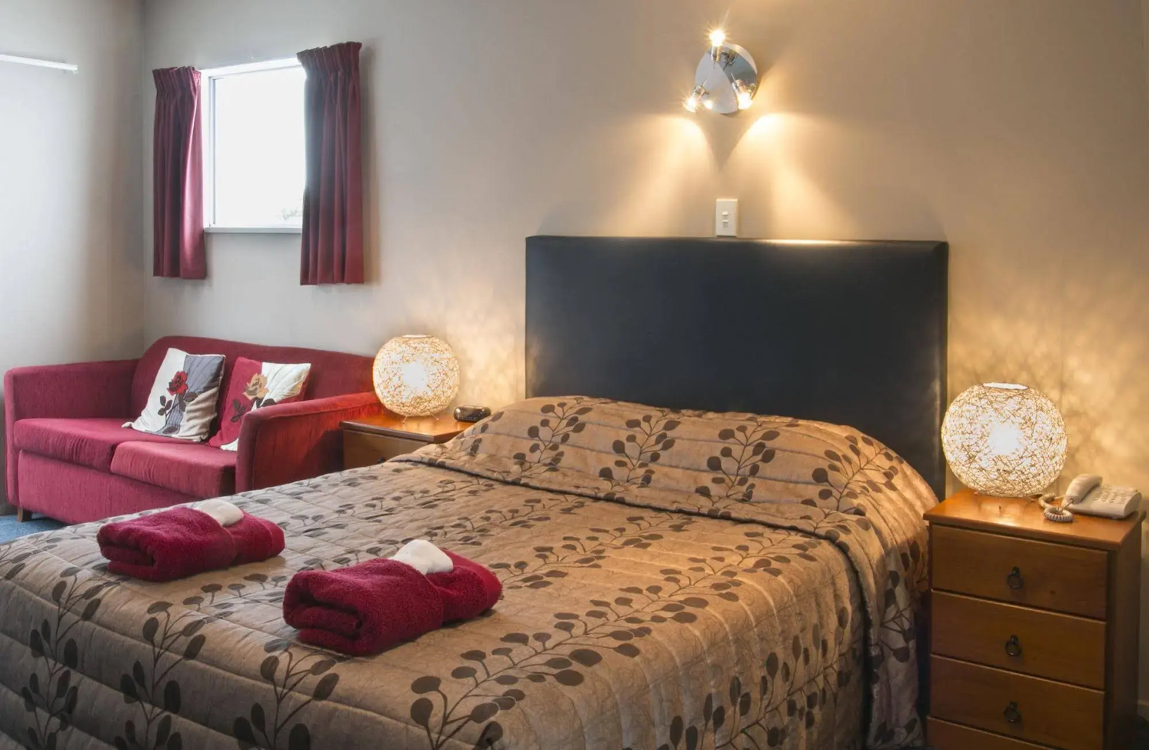 Phoenix Motel