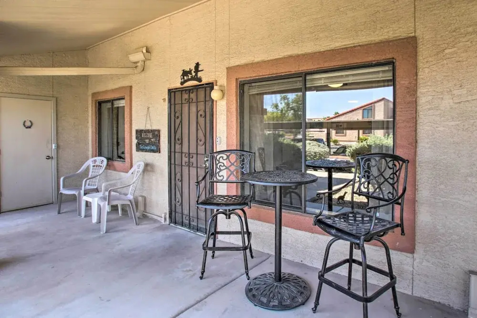 Quiet Retreat ~ 5 Mi to Lost Dutchman State Park!