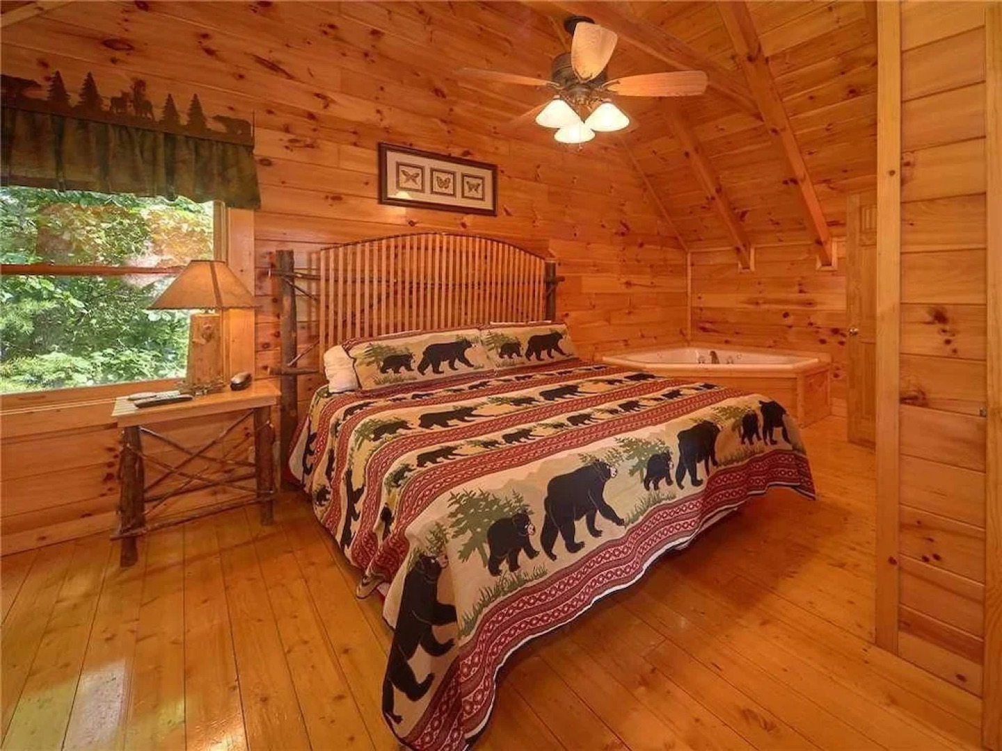 Close to Heaven - Two Bedroom Cabin