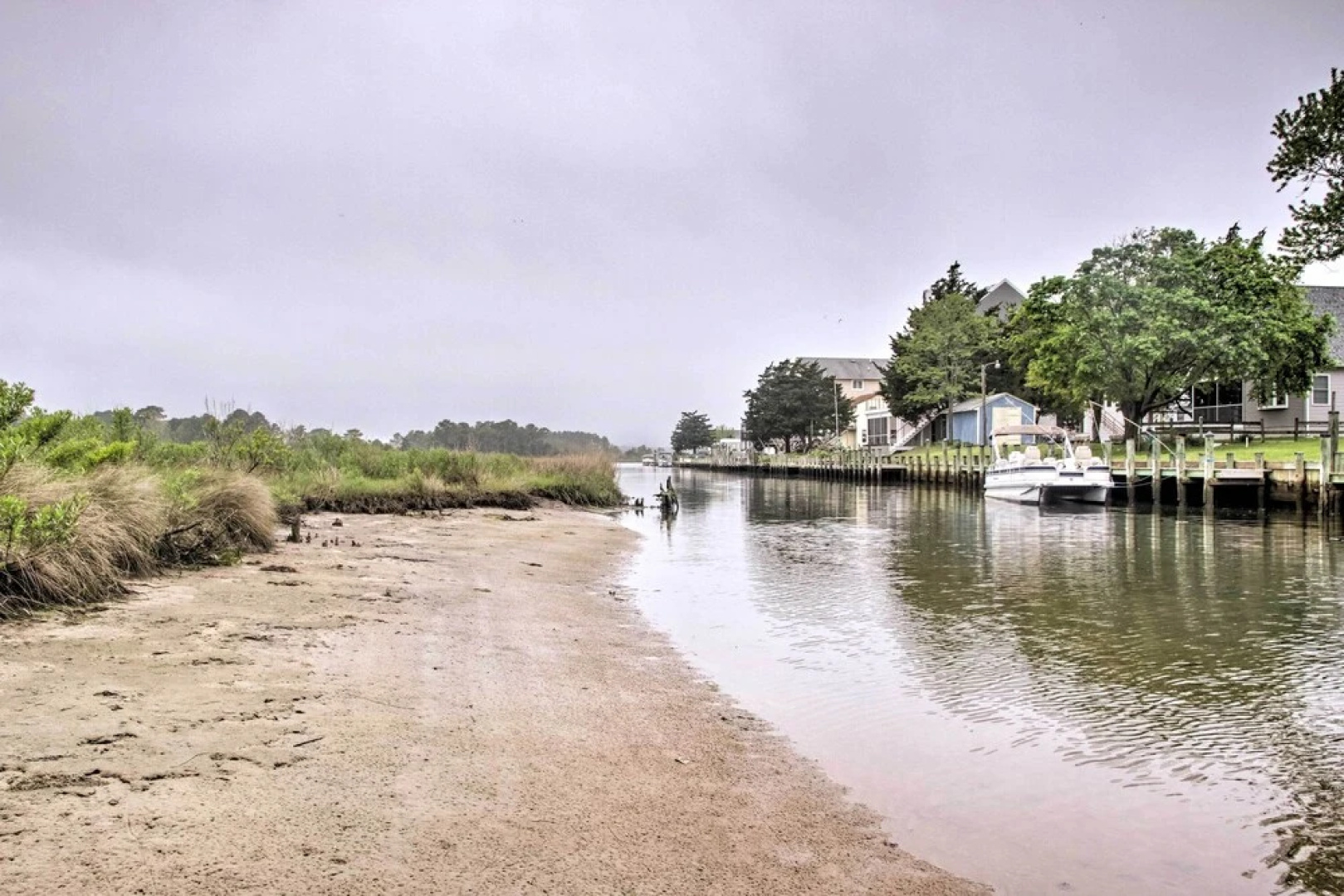 Pet-friendly Ocean View Condo w/ Community Perks!