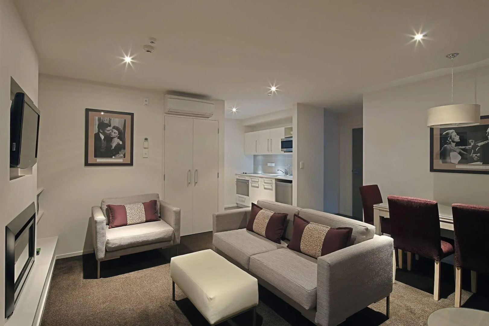 Century Park Motor Lodge