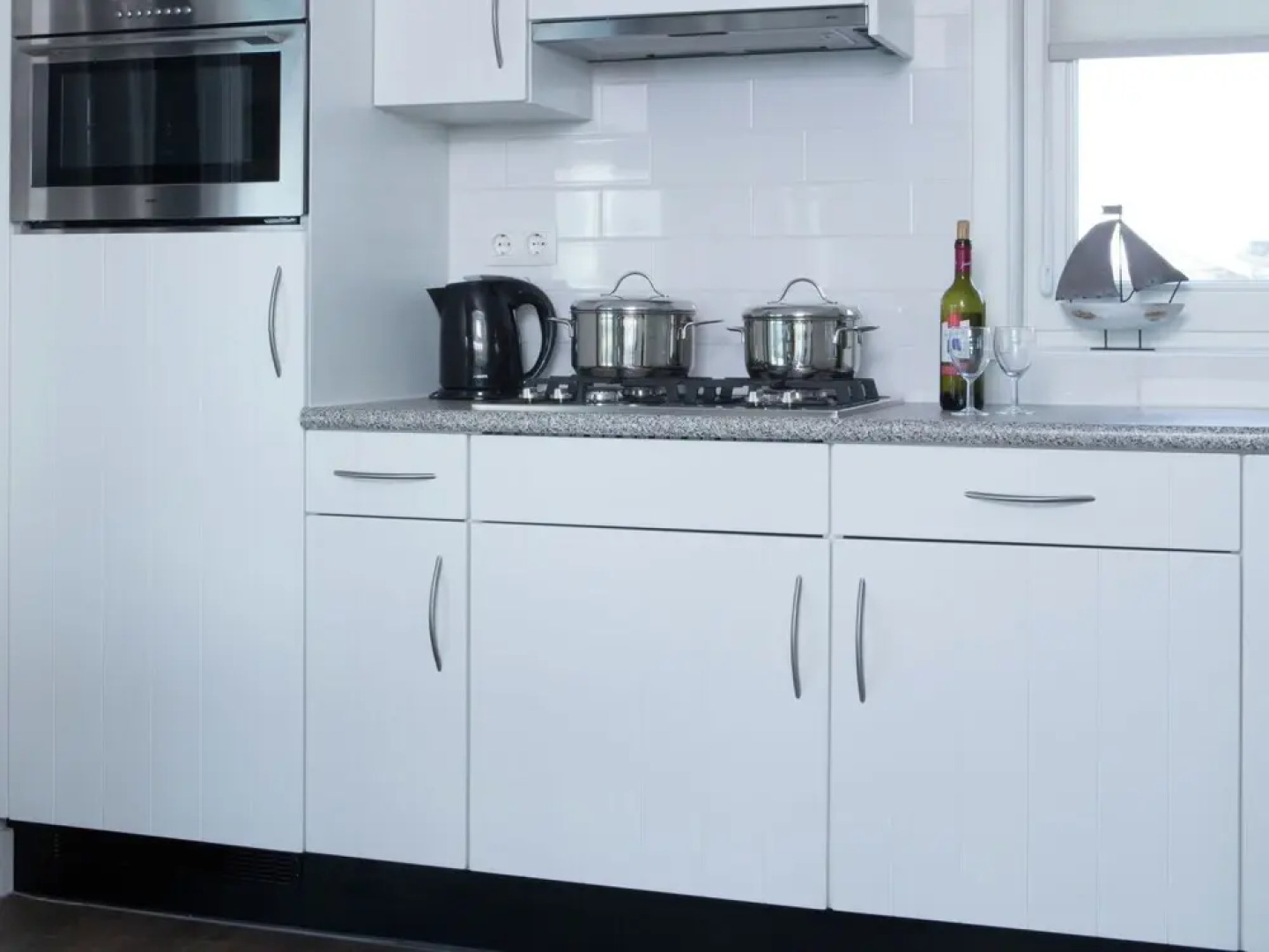 Modern House With a Jetty, Located in Beautiful Giethoorn