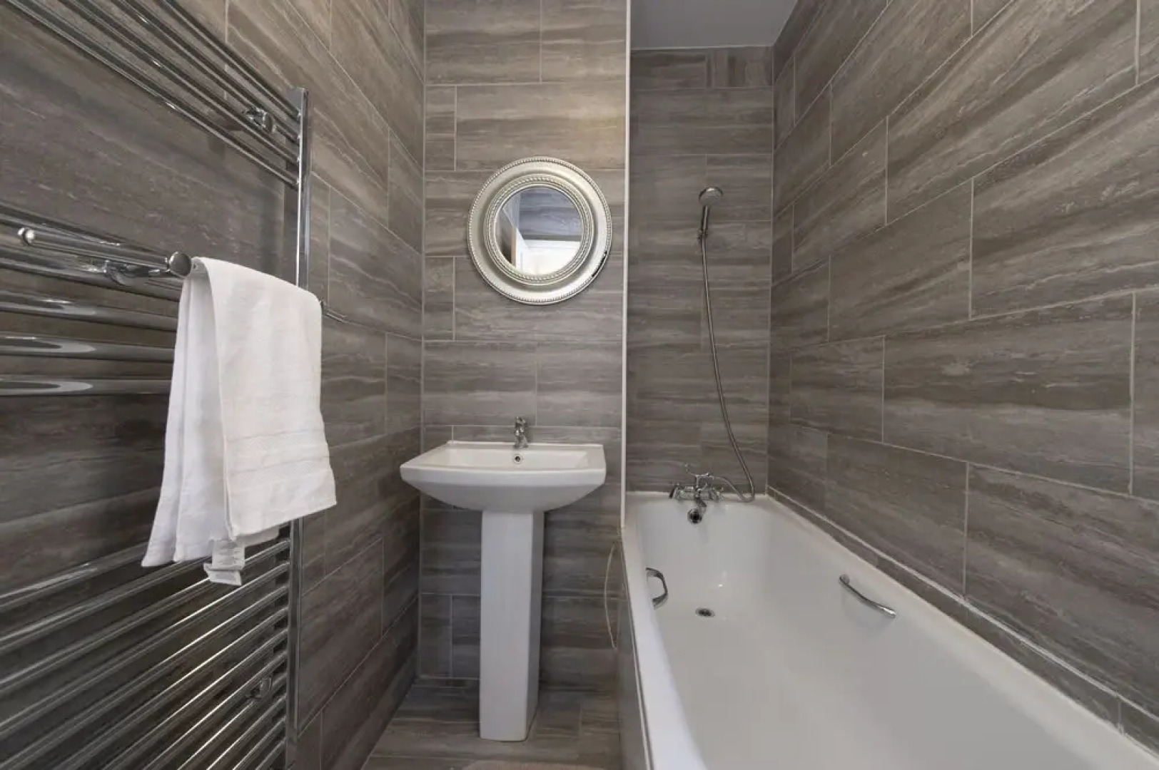 Fortified Home - Near Rochester Castle