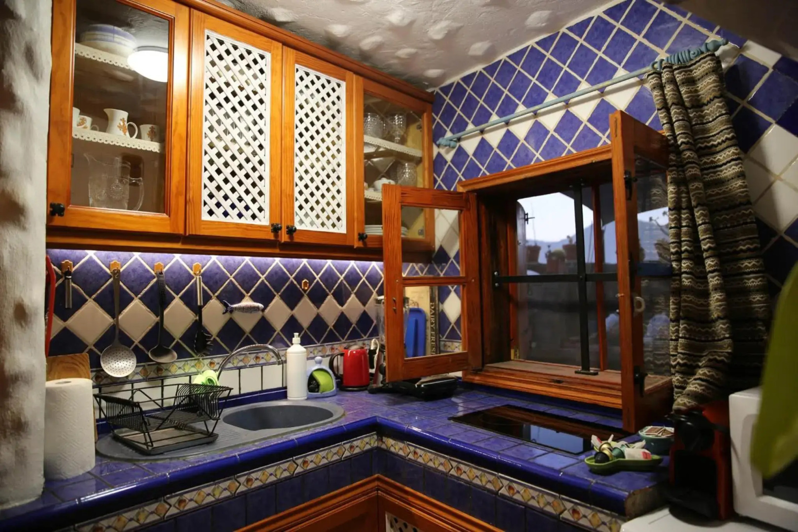 Silence's Cave Rural House