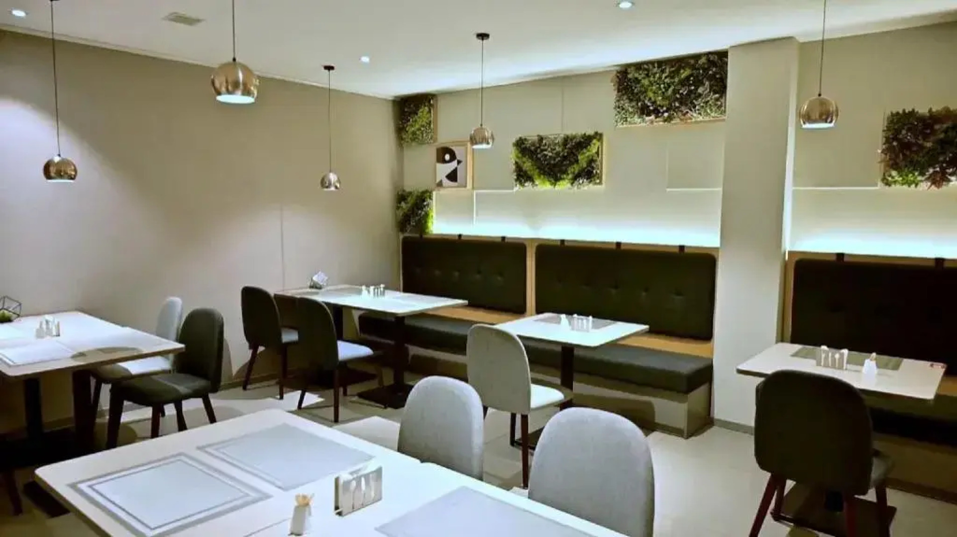 Homeinn Selected Hotel (Minzhong Street Baishan)